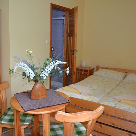 ビルカシ Gosciniec Yaga Bed & Breakfast 部屋 写真