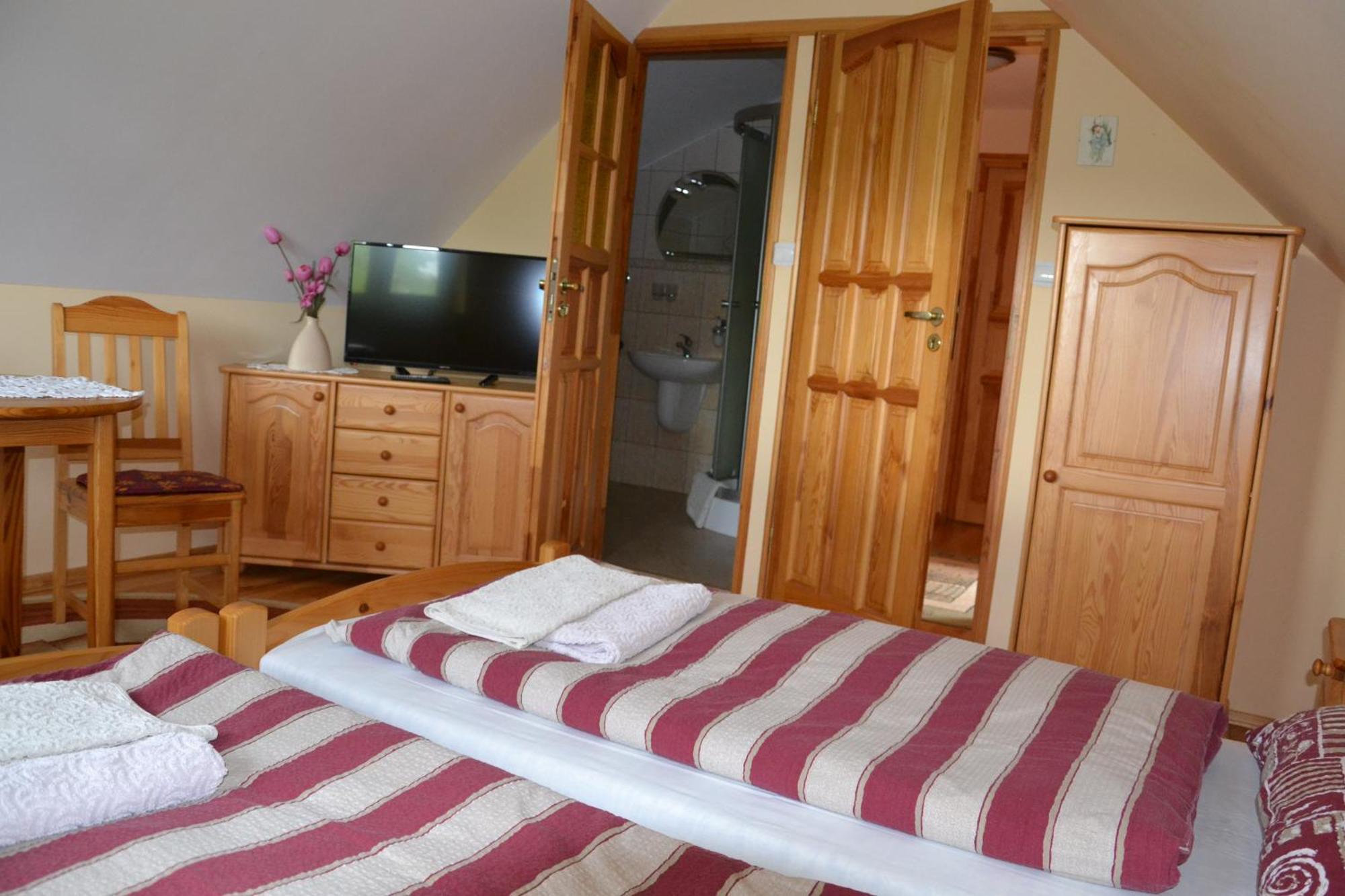 ビルカシ Gosciniec Yaga Bed & Breakfast エクステリア 写真